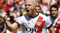 Cruzcampo responde a Isi Palazón tras su broma a un aficionado del Sevilla: "Te la han puesto calentorra, cabesa"