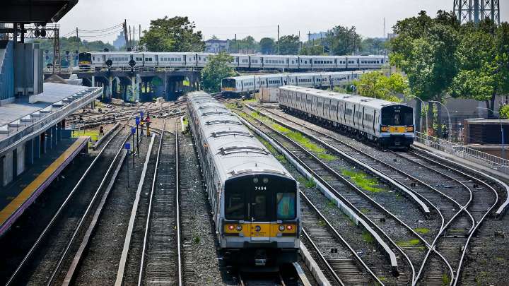 Trump forms federal board to prevent LIRR strike