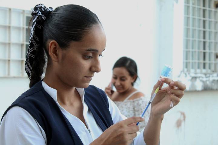 Aumentan 124 por ciento los casos de influenza en Nuevo León; suma 580 pacientes