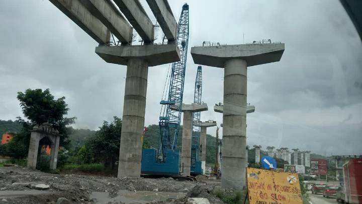 Jammu-Srinagar Highway Blockade Exposes Cracks In NHAI’s Engineering