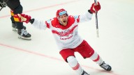 Nikolaj Ehlers chose the Carolina Hurricanes in free agency. He's settling in during preseason camp