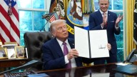 Donald Trump's Gaudy Oval Office Makeover Just Keeps Getting Worse