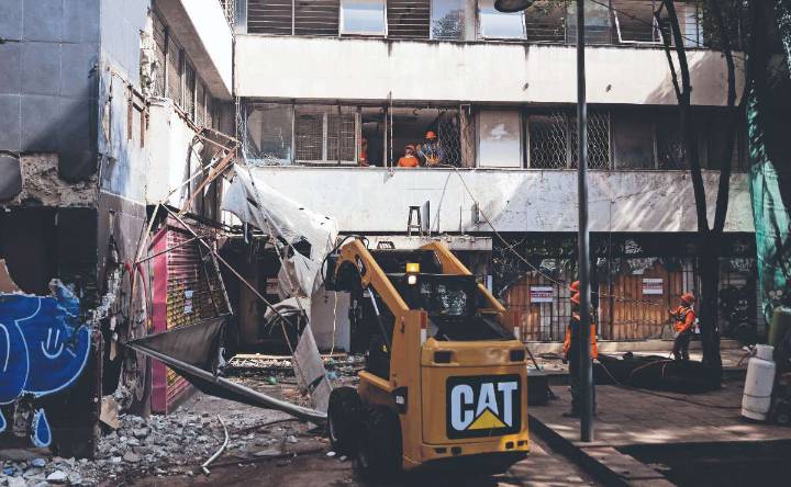 Demolición de edificios dañados por sismos: Brugada anuncia nuevo programa en CDMX