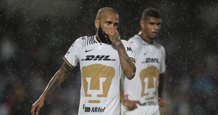 Dani Álves pierde litigio contra el club Pumas; deberá pagar indemnización millonaria