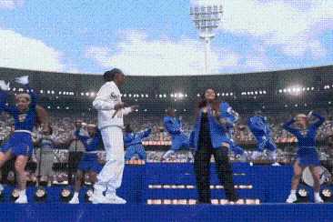 Snoop Dogg joined by Aussie music legend for AFL final