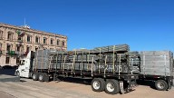 Llegan tráileres con estructuras para escenario de El Grito