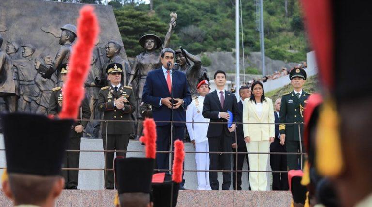 Venezuela devela monumento por 80 años de la Victoria China ante el fascismo