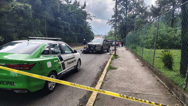 Pierde la vida motociclista al accidentarse rumbo a Potrerillo