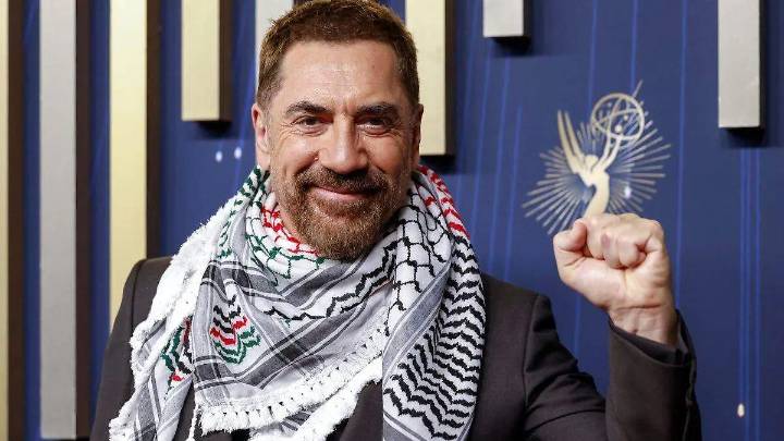 Javier Bardem con pañuelo palestino y el grito de “Palestina libre”: la guerra en Gaza toma los premios Emmy