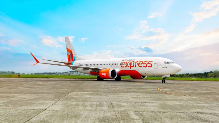 Air India Express passenger tries to open cockpit door mid