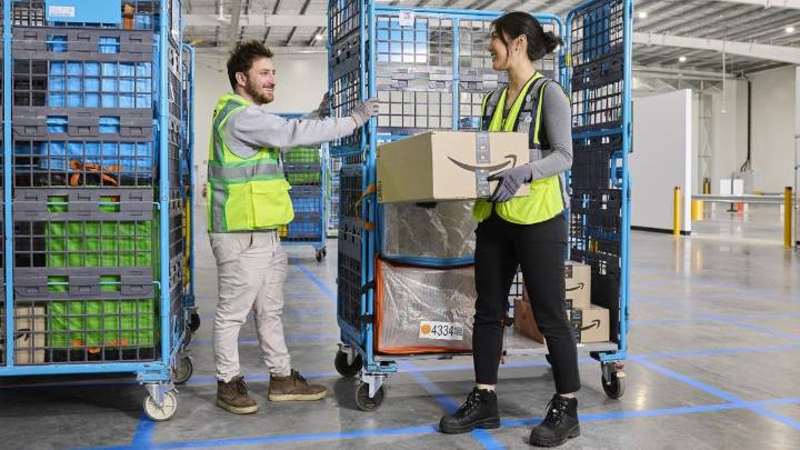 Amazon Prime Big Deal Days: Online sales giant hiring 1800 workers ahead of peak season