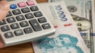 Qué hacer con los pesos tras la fuerte suba del dólar y el colapso de acciones y bonos