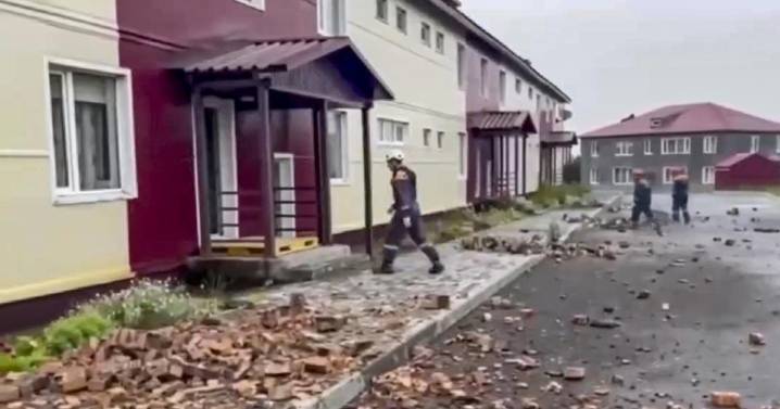 Alerta de tsunami tras un terremoto de 7,8 frente a las costas del Extremo Oriente ruso
