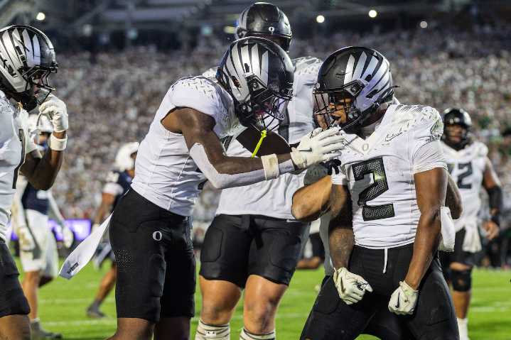 Penn State’s White Out turns into Oregon’s masterpiece