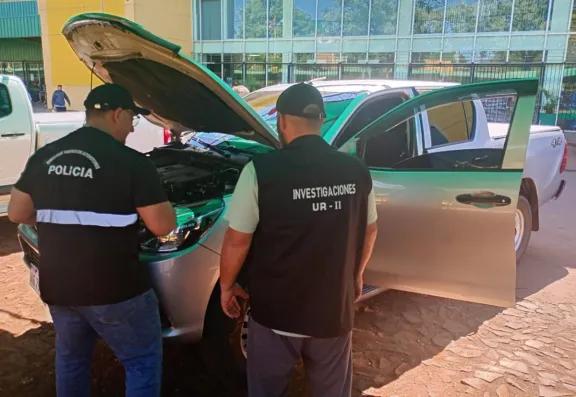 Secuestran camioneta adulterada ofrecida a la venta por redes sociales, cuatro detenidos