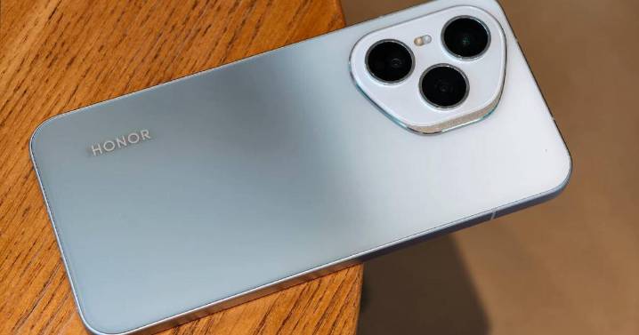 ¿Por qué comprar el Galaxy S25FE si este Honor tiene cámaras 4K de 200MP, chip Snapdragon y cuesta menos?