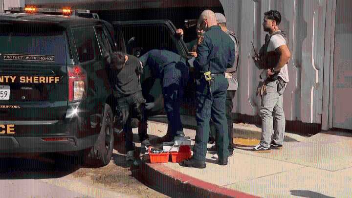 Police arrest alleged burglary crew accused of LA, Ventura county thefts