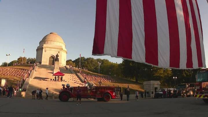 Memorial stair climb in Canton honors those who died on 9/11