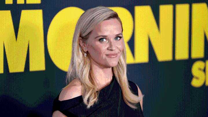 Reese Witherspoon Regrets Living in L.A. Post-Divorce Due to Paparazzi