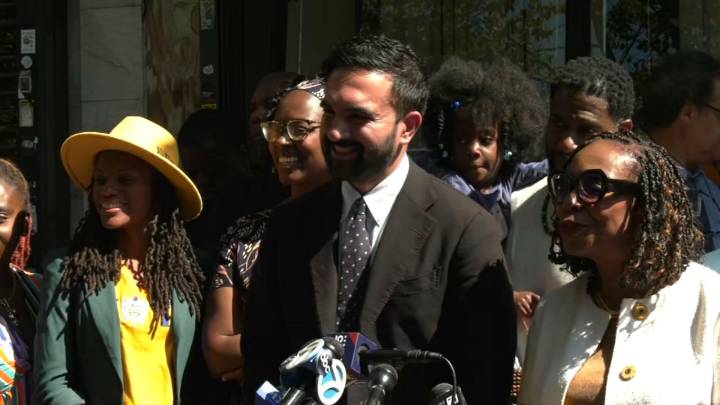 Brooklyn Rep. Yvette Clarke endorses Mamdani for mayor