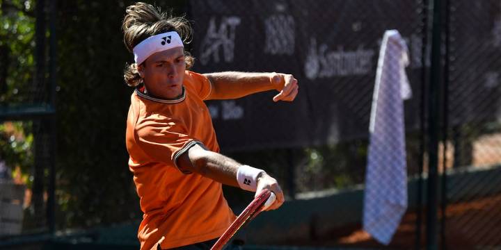 Lautaro Midón irá por un nuevo título ante Daniel Vallejo en el M25 de Mar del Plata