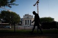 Treasury Yields Set Three-Week High As Data Clouds Rate