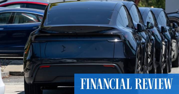 Electric vehicle tax: NSW Treasurer Daniel Mookhey urges federal government to introduce road user levy