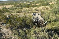 Joven resulta herido al volcar en la carretera Saltillo