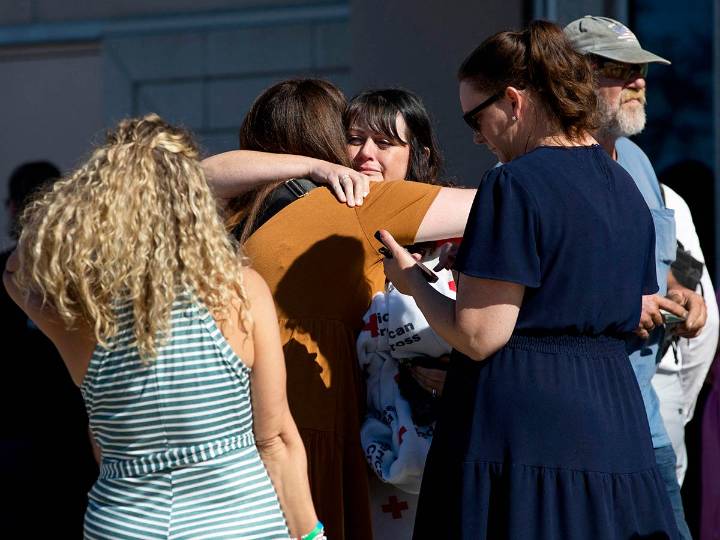 Un muerto y varios heridos tras tiroteo en iglesia mormona en Michigan 