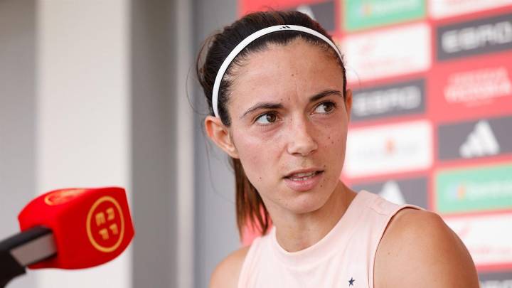 Aitana Bonmatí se sincera sobre por qué sigue viviendo en su pueblo catalán: "Mi vida ha cambiado, pero..."