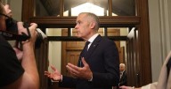 Prime Minister Mark Carney huddles with cabinet in Toronto ahead of fall sitting