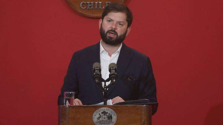 Multa por no votar: UDI advierte que en la votación "se pondrá a prueba el liderazgo" del presidente Boric