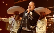 “Pepeyoncé”: internet convierte a Pepe Aguilar en la versión charra de Beyoncé