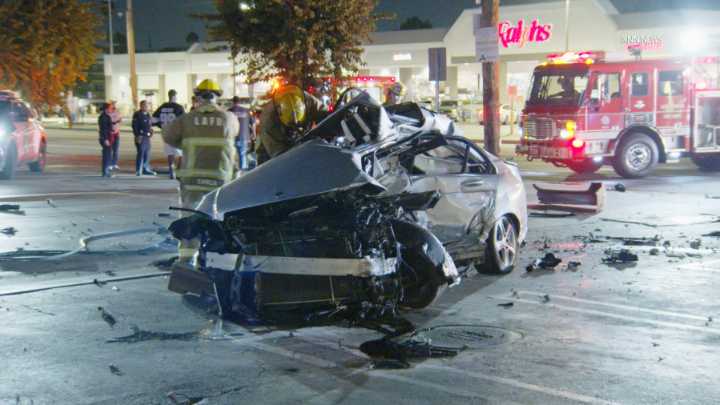 Woman killed when car is T-boned in violent Van Nuys crash
