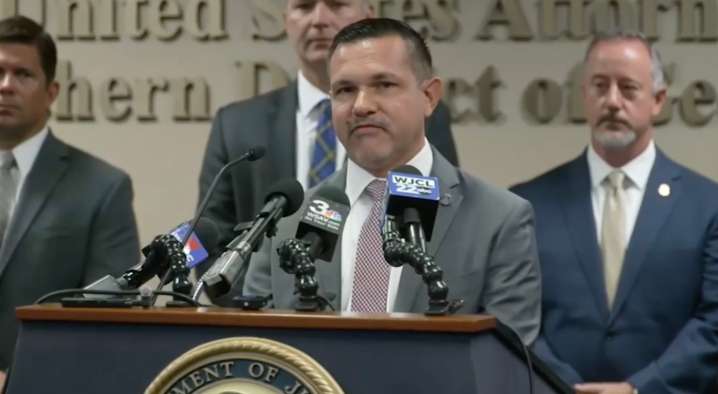 ICE Arrests 475 Workers During Raid at Georgia Hyundai Plant