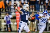 Utah State QB Bryson Barnes accounts for 5 touchdowns in win over Air Force