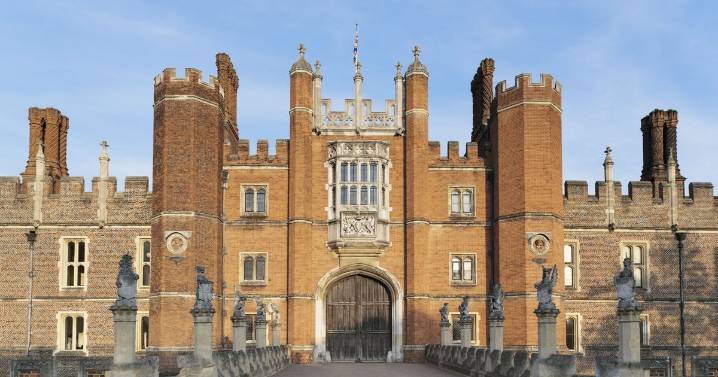 Hampton Court Palace's 'magical' Christmas market set to return with over 100 artisans
