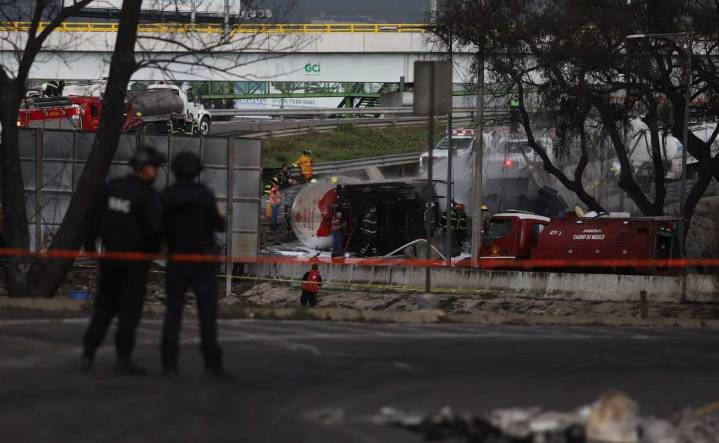 Sube a 90 cifra de heridos y cuatro muertos por explosión de puente de la Concordia; Fiscalía de la CDMX investiga