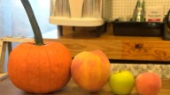 Un melocotón del tamaño de una calabaza bate un récord mundial