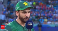 'How is the morale?': Former Pakistan captain Waqar Younis questions team's mood ahead of final vs India