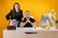 Joel Martínez y Cintya Zambrano transforman el acceso a seguros de salud con Apizeal
