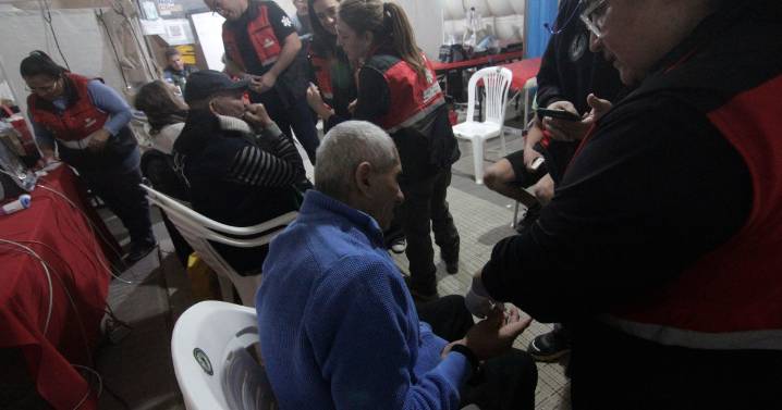 Neuquén cerró el refugio de Ciudad Deportiva: qué pasará con las personas en situación de calle