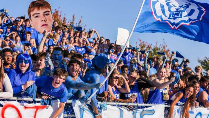 See best photos from Mudsock rivalry as HSE faces Fishers in Week 4