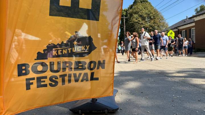 Kentucky Bourbon Festival keeps small craft distilleries afloat