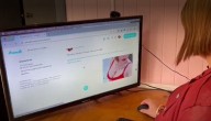 Funcionaria de la DT acusa discriminación tras desvinculación por vender contenido erótico en Arsmate