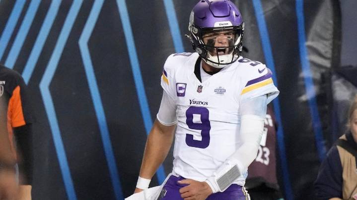 McCarthy heads into home debut for Vikings in prime-time matchup against Penix, Falcons