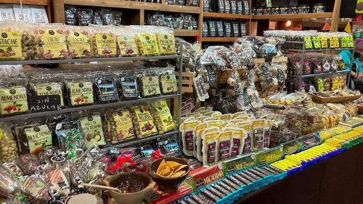 Empresarios poblanos buscan posicionar productos durante misiones a EU y Europa