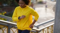 12 one minute exercises to do for a longer life, according to personal trainers