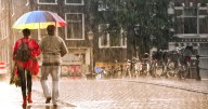 La Aemet lanza alertas por lluvias de hasta 250 litros por metro en cuadrado en la zona de la dana de Valencia