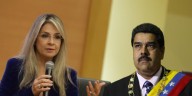 Nicolás Maduro sorprendió al anunciar su respaldo a Vicky Dávila para las elecciones presidenciales de Colombia: “Me la juego por ella”